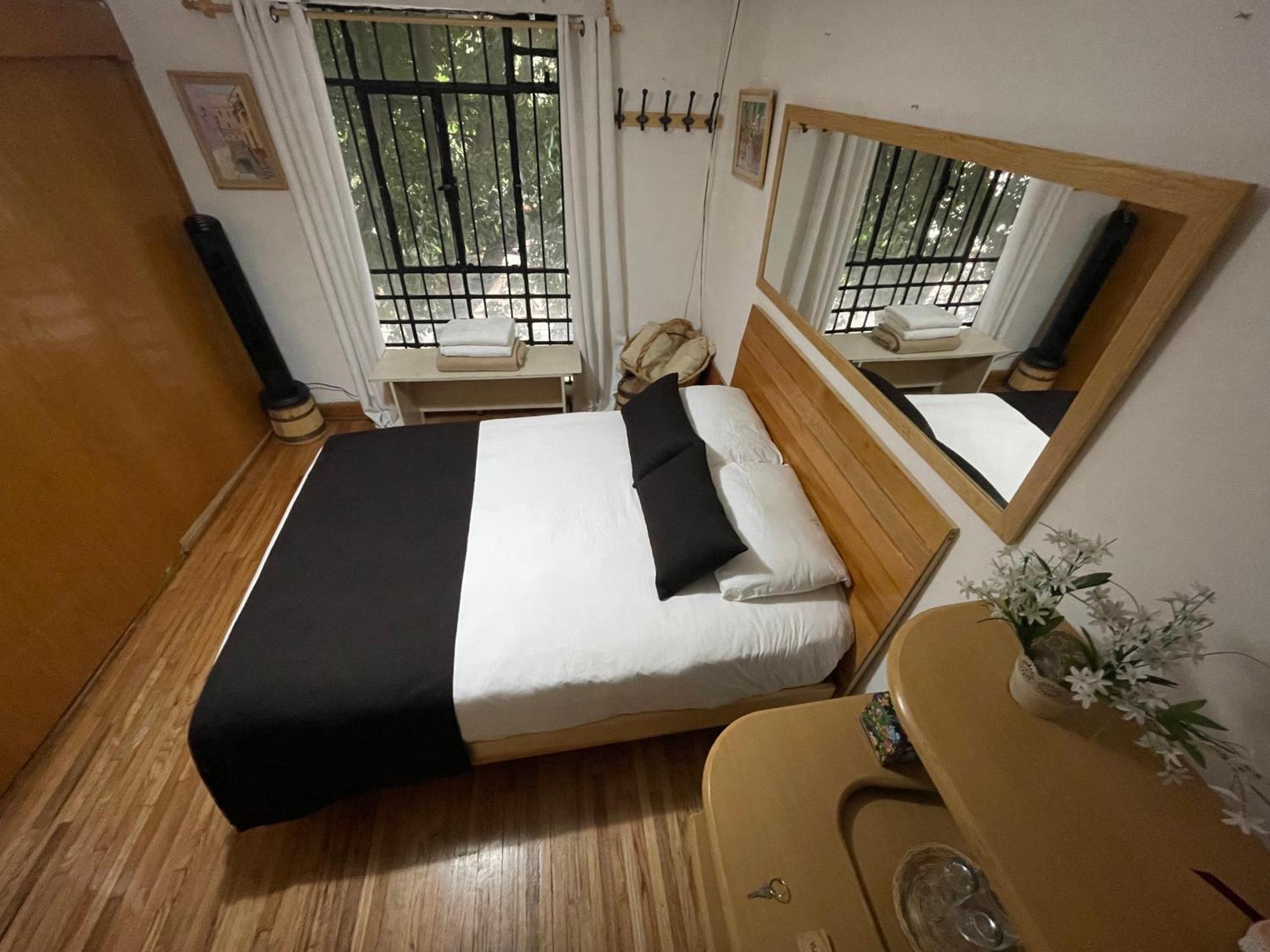 Hostal Roma Condesa Mexico City Exterior photo