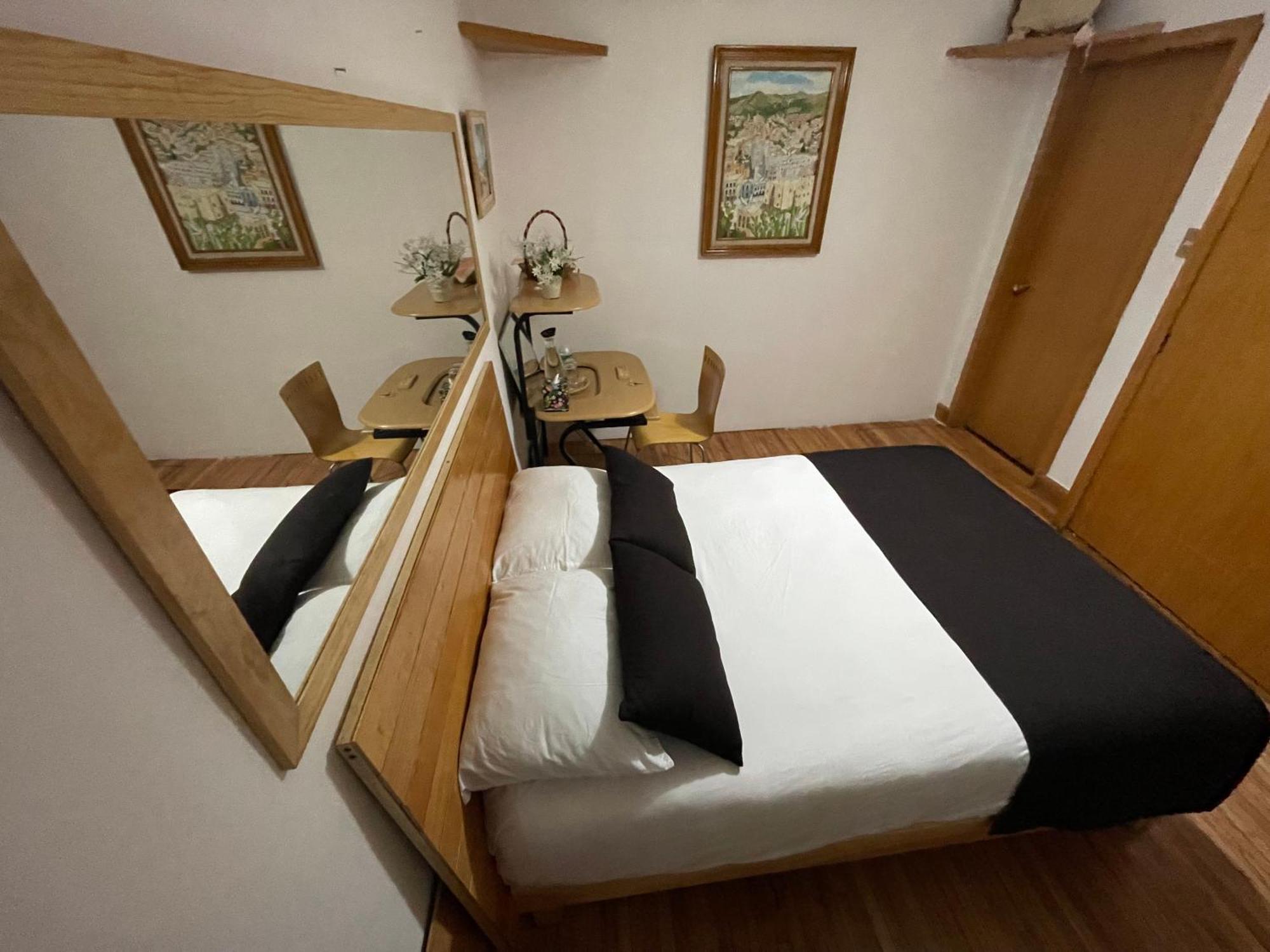 Hostal Roma Condesa Mexico City Room photo