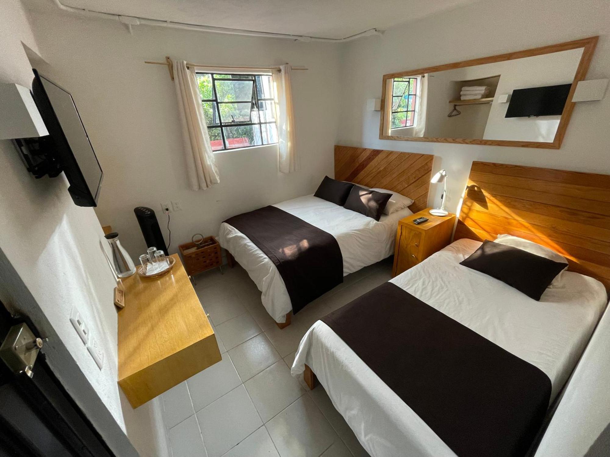 Hostal Roma Condesa Mexico City Exterior photo